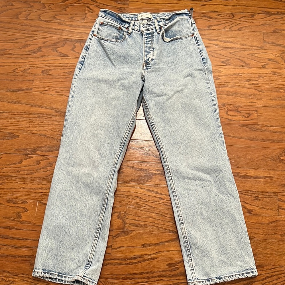 Abercrombie & Fitch - 90’s Baggy Low Rise - 26S CURVE LOVE